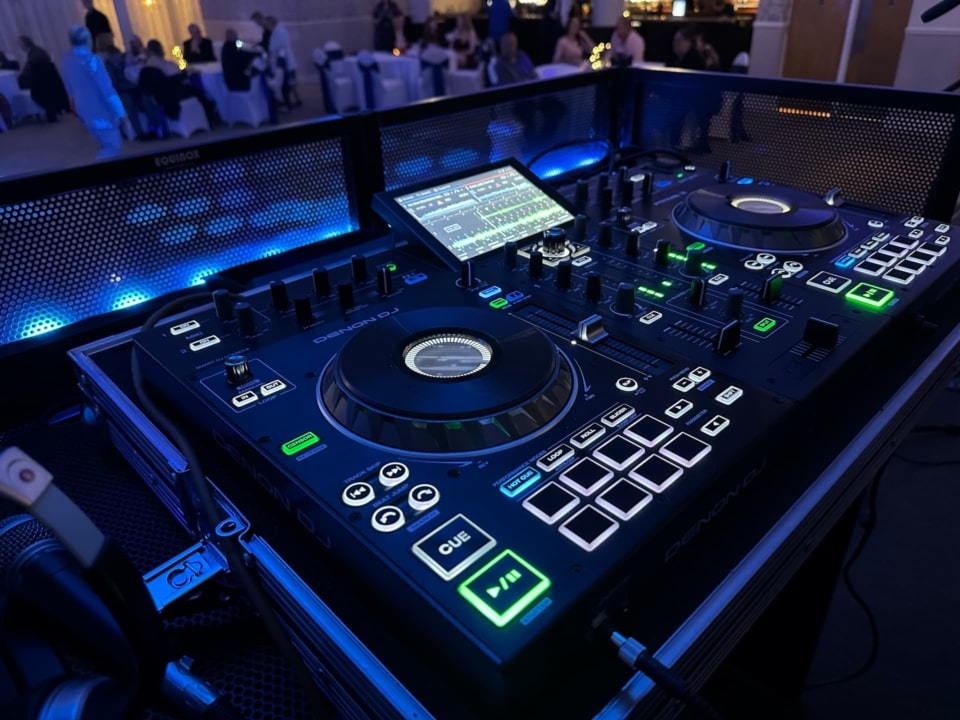 DJ Equipment - Let's Party